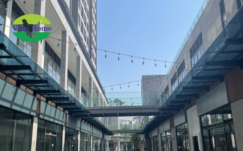 Dự án Sảnh Ecopark lợp mái Poly màu ghi xám